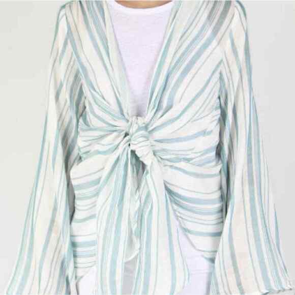 Show Me Your Mumu New Felicity flutter top Blue White Stripe Beachy Coastal Med - Picture 1 of 7